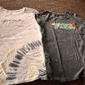 PINK Victoria's Secret Graphic T-Shirts - size Large